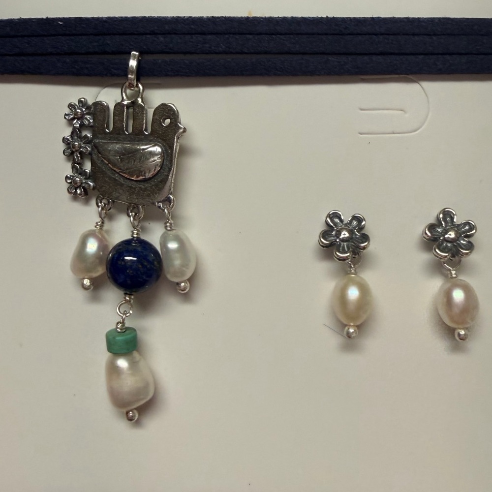 Sterling 925 Bird Pendant Necklace with Lapis and Pearl Accents - Blue & White